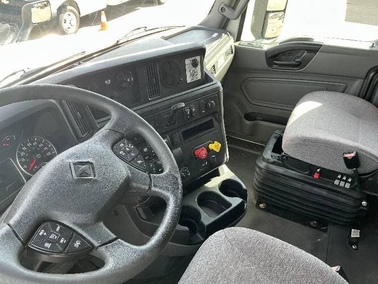 2023 International LT625 Sleeper Semi Truck - 73" Integral Sleeper, Cummins 450HP, 12 Speed Automatic image 3