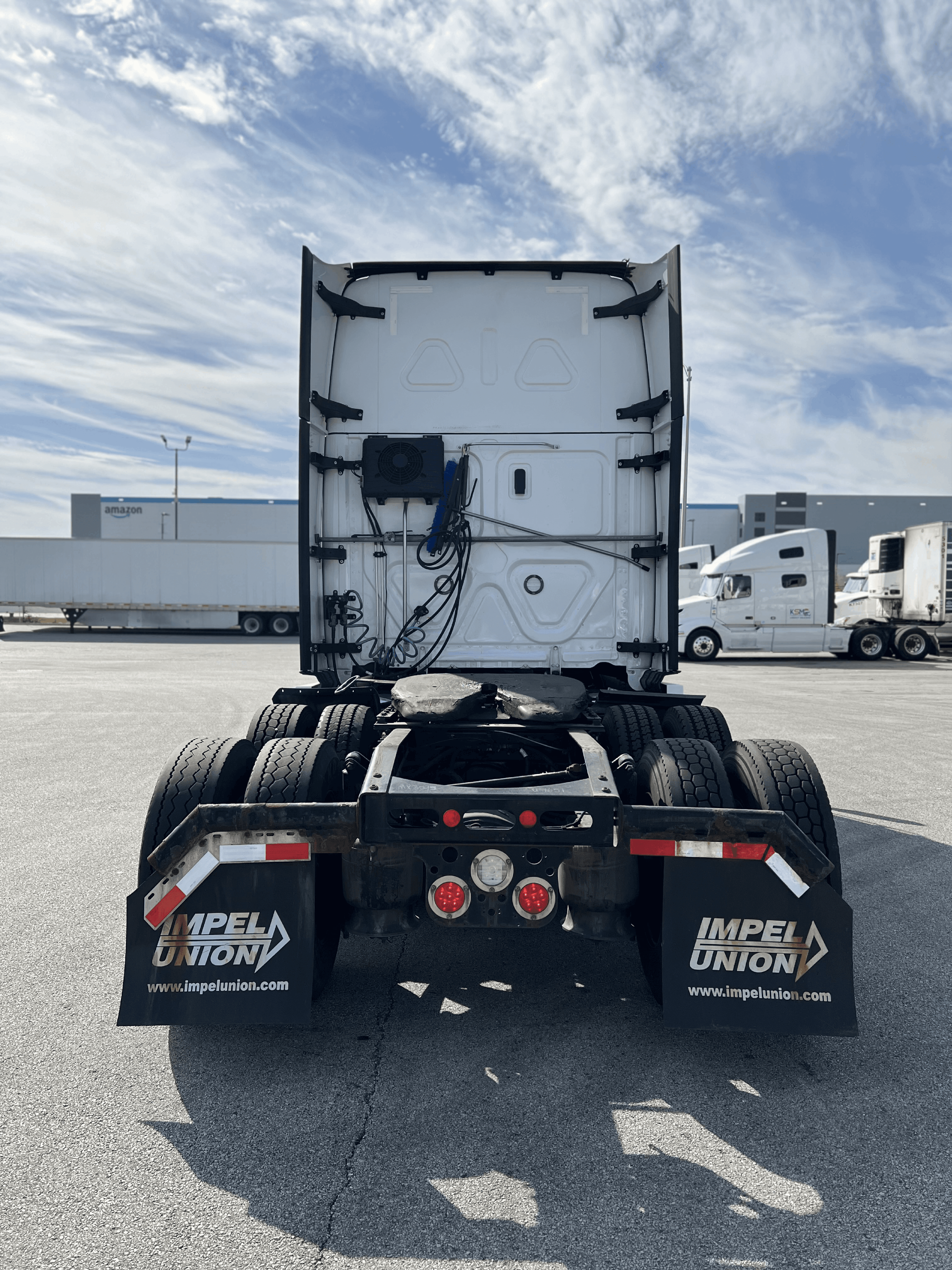 2022 Freightliner Cascadia image 13