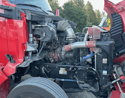 2020 Kenworth T680 image 9