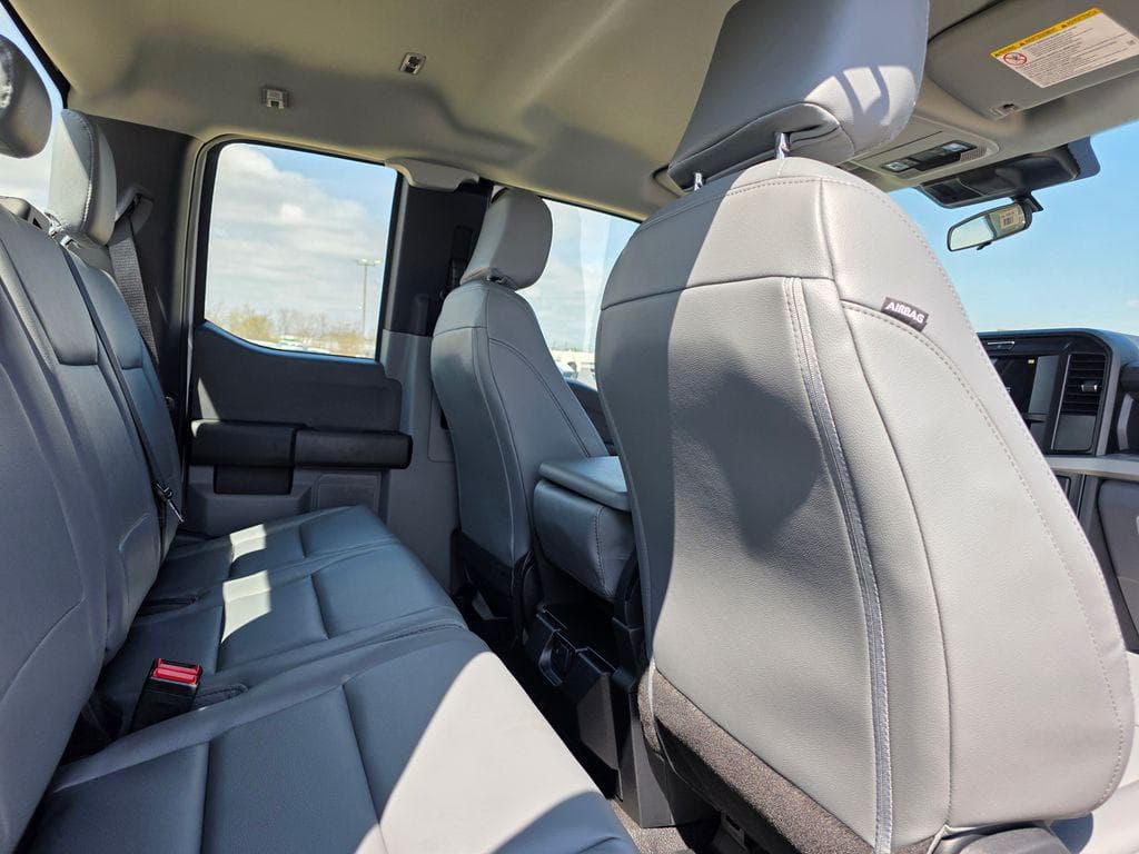 2026 Ford F-450SD XL DRW image 33