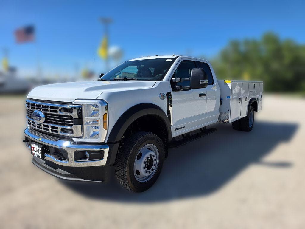 2026 Ford F-550SD XL Service Utility Body image 3