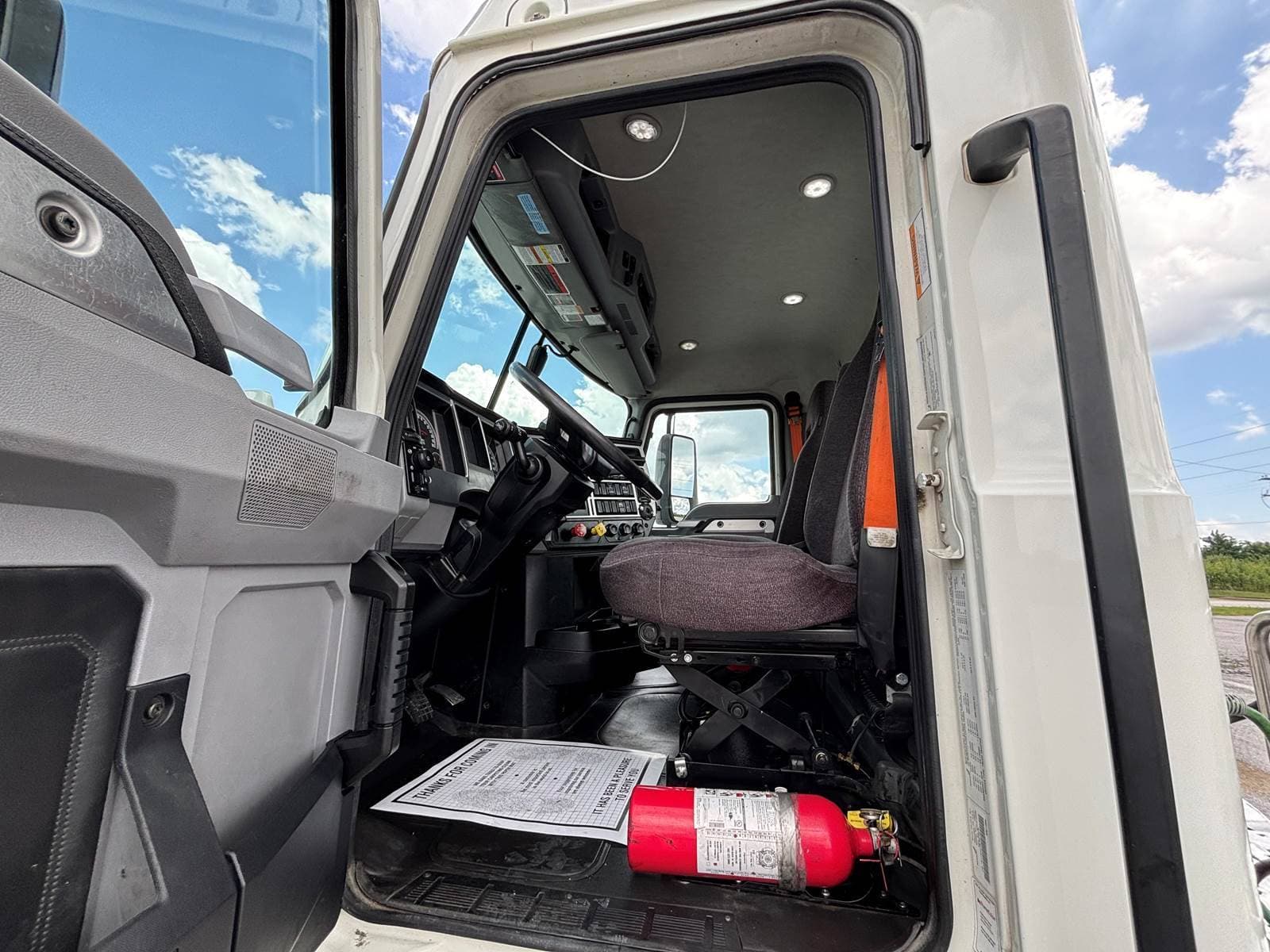 2020 Mack Anthem Day Cab Truck, 90 Day Warranty , Zero Down Financing WAC , Dot Passing image 7