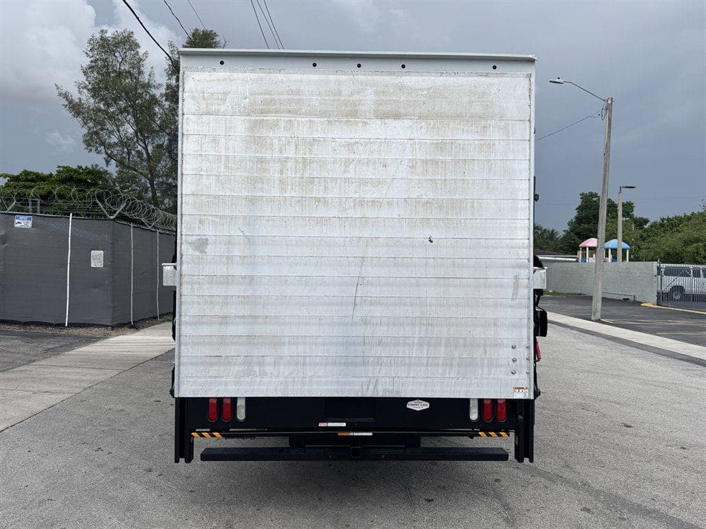 2021 Isuzu NPR XD image 11