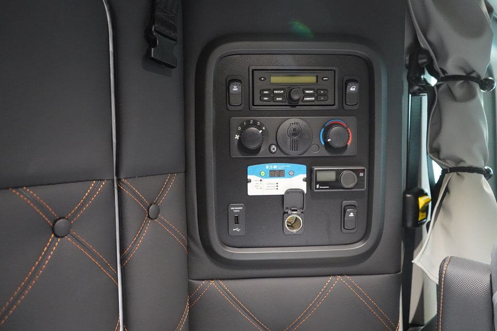 New 2027 KENWORTH W990 image 8