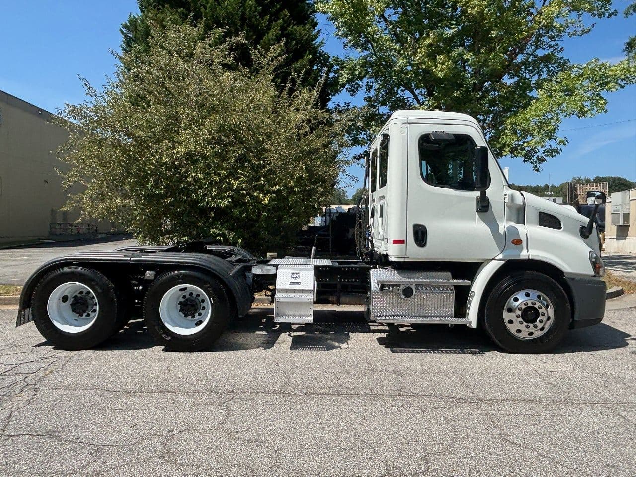 2019 Freightliner Cascadia 113 image 5