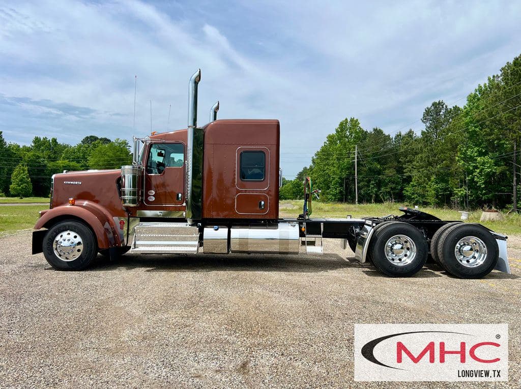 New 2027 KENWORTH W900L image 4