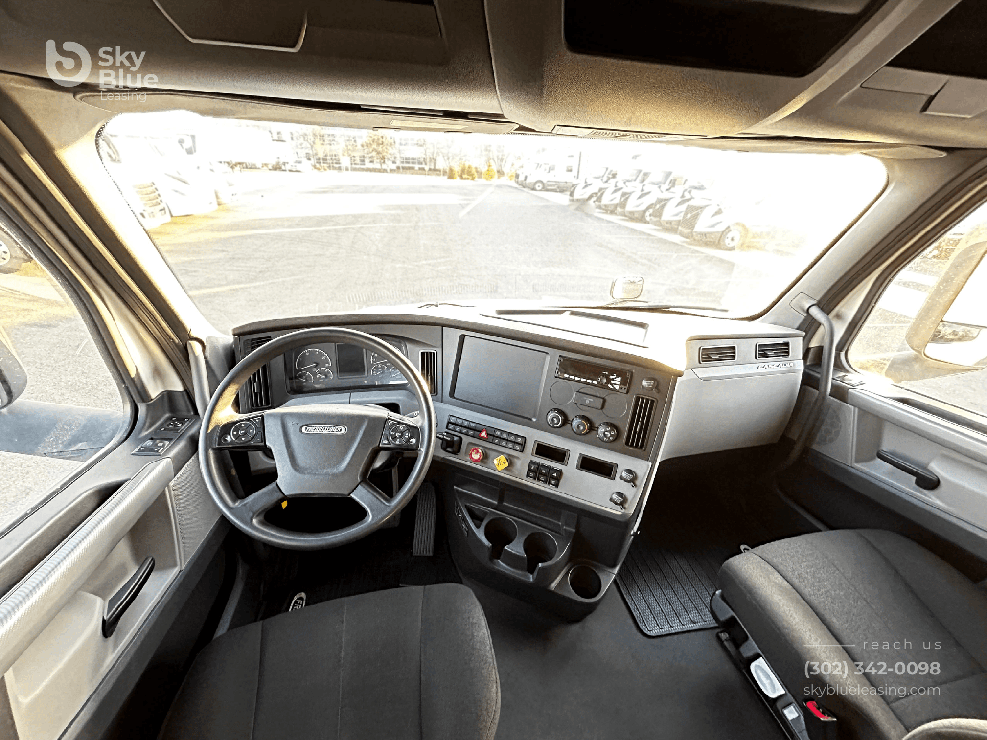 2021 Freightliner Cascadia image 10