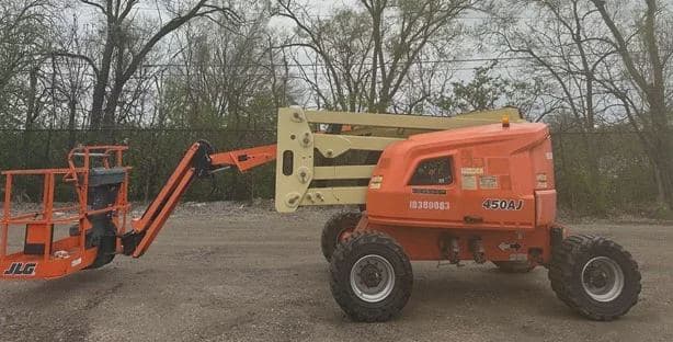 2015 JLG 450AJ image 1