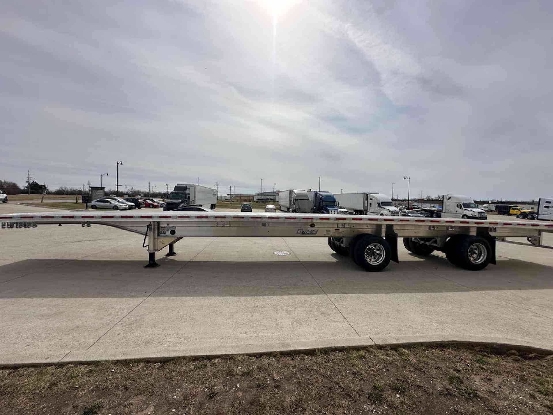 2027 Extreme XP55 Flatbed Fixed Economy + PSI image 15
