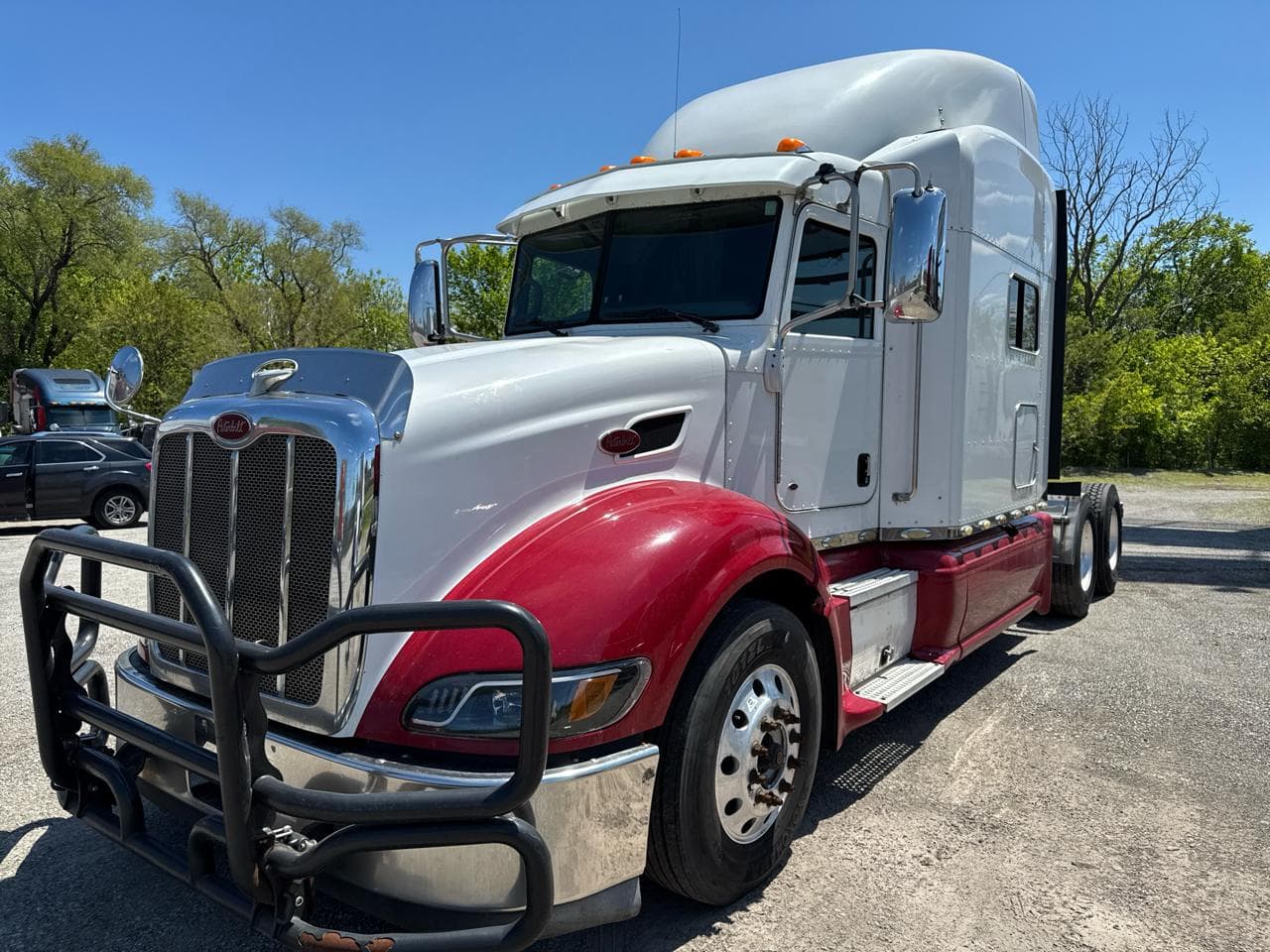2015 Peterbilt 386 image 2