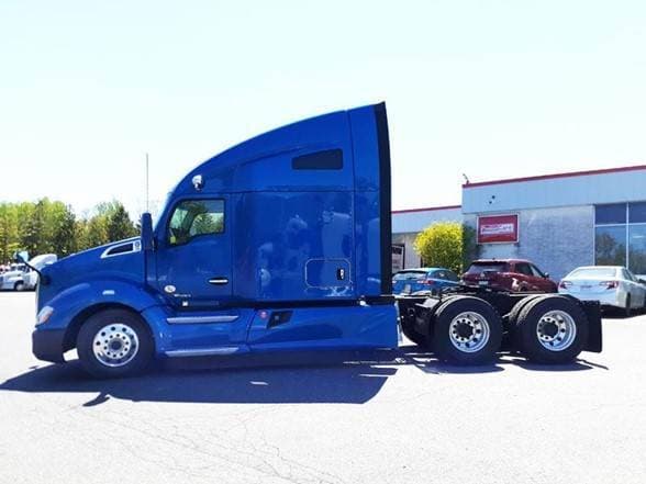 2021 Kenworth 310 image 2