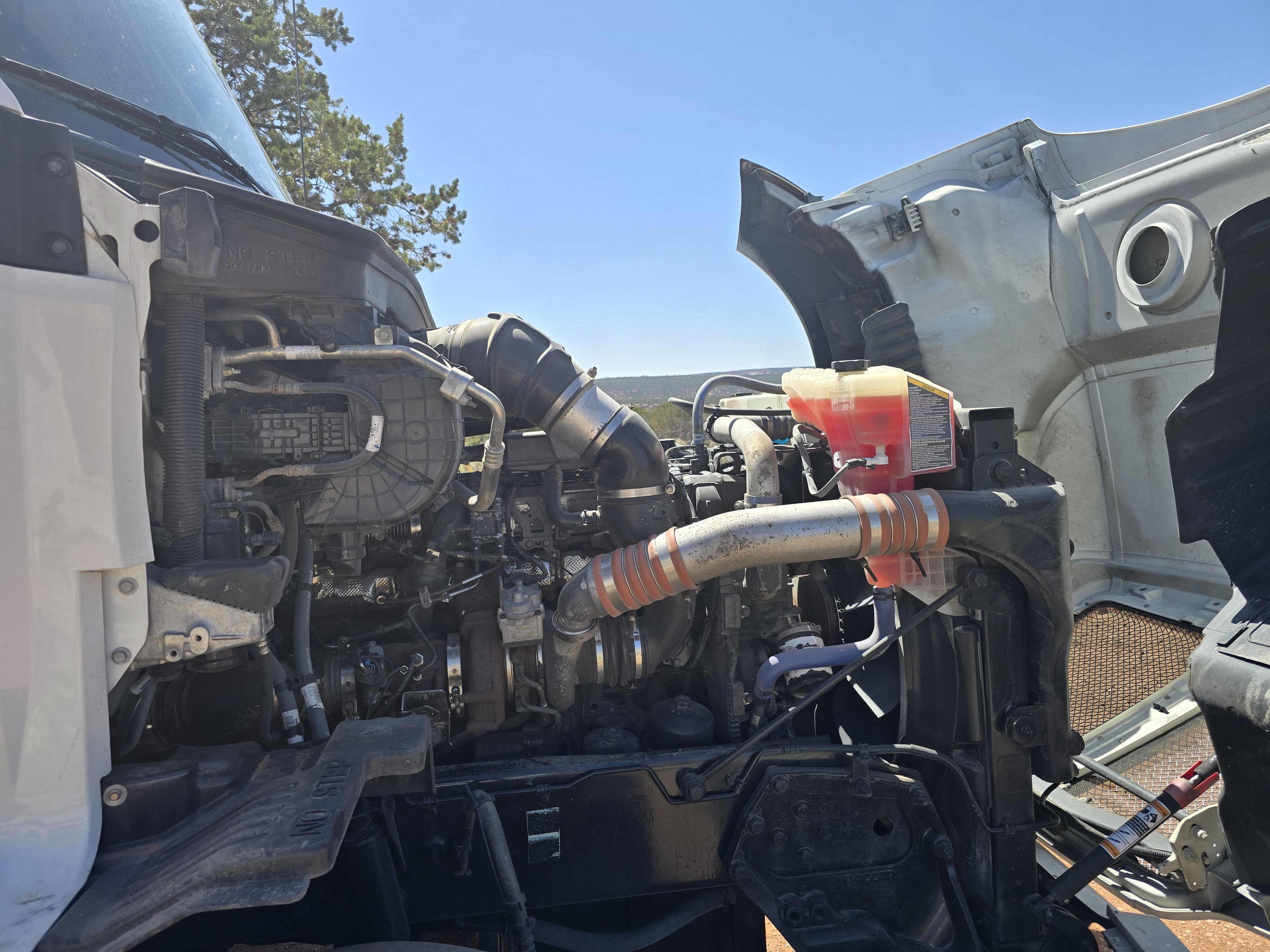 2020 Kenworth T680 image 18