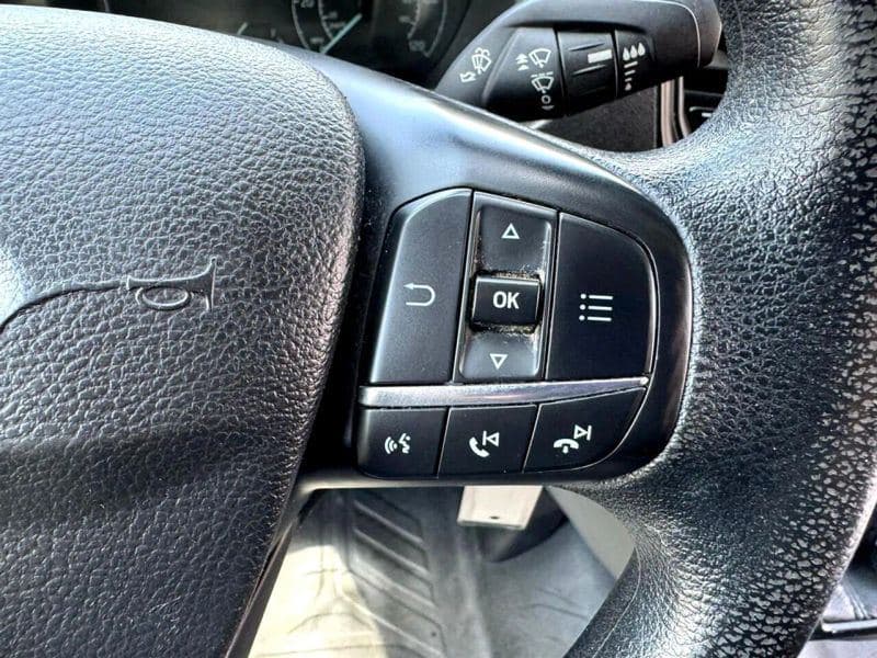 2020 Ford CF8000 image 22