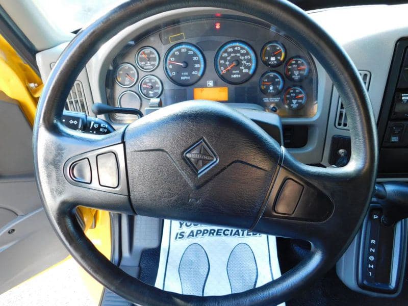 2019 International 4300 image 16