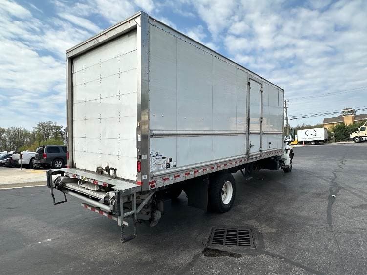 2022 International MV607 Box Truck - 220HP, 6 Speed Automatic, Roll up Door image 13