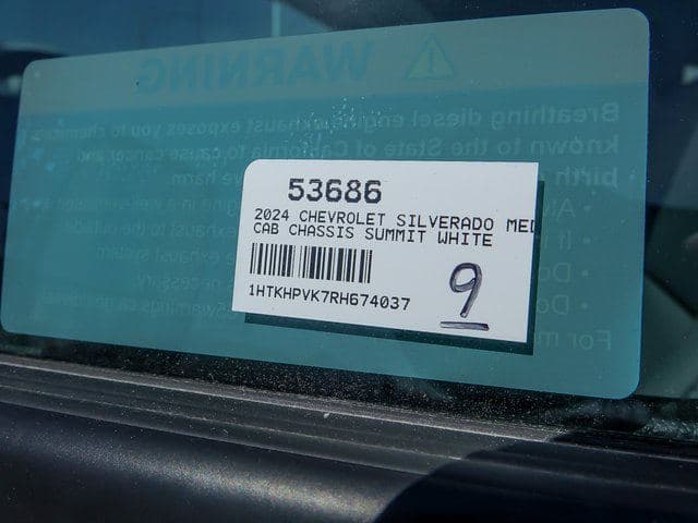 2024 Chevrolet Silverado 5500HD Work Truck 20'x96"x91" Box Truck image 22