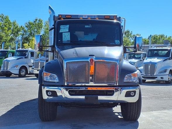 2025 Kenworth D5 image 3