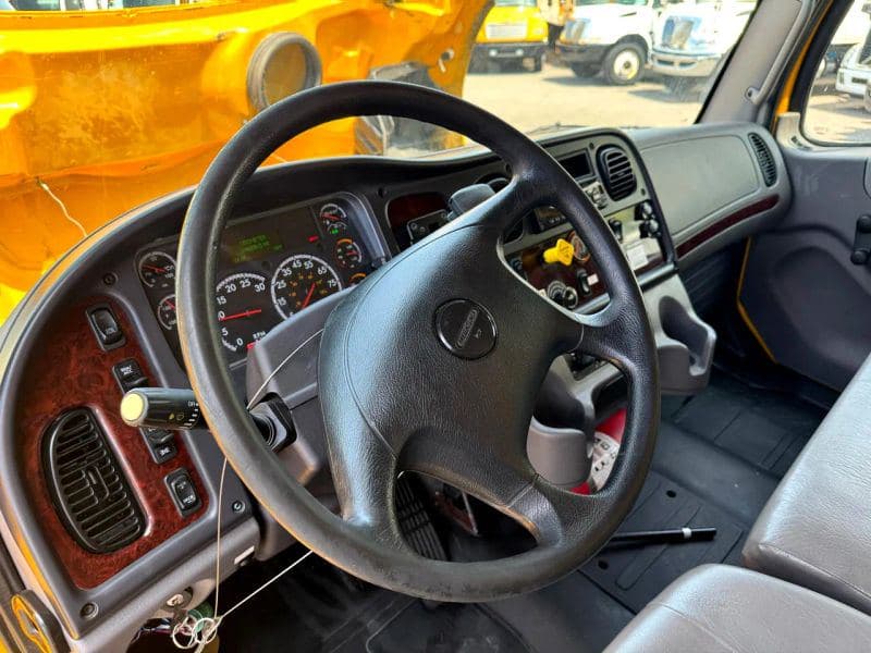 2019 Freightliner Cascadia 125 image 30