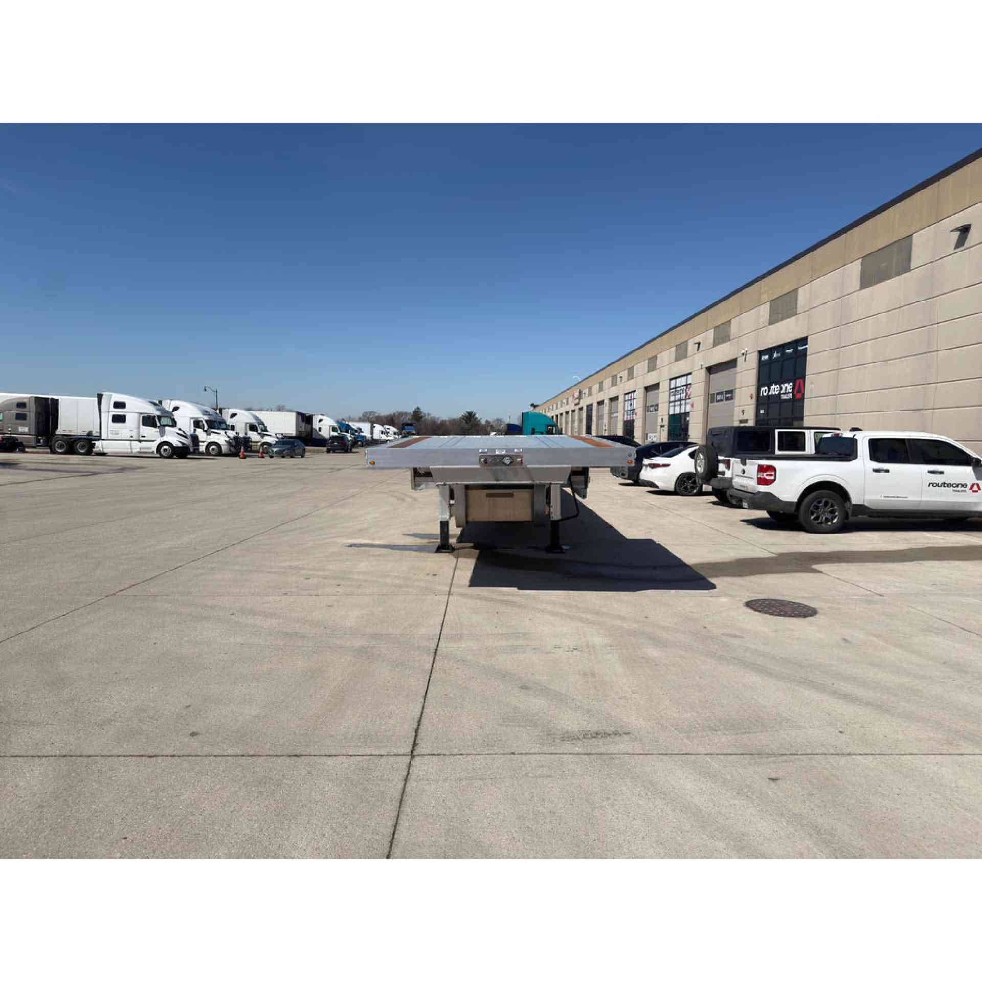 2027 Extreme XS70 Step Deck Tri Axle R22.5 image 14