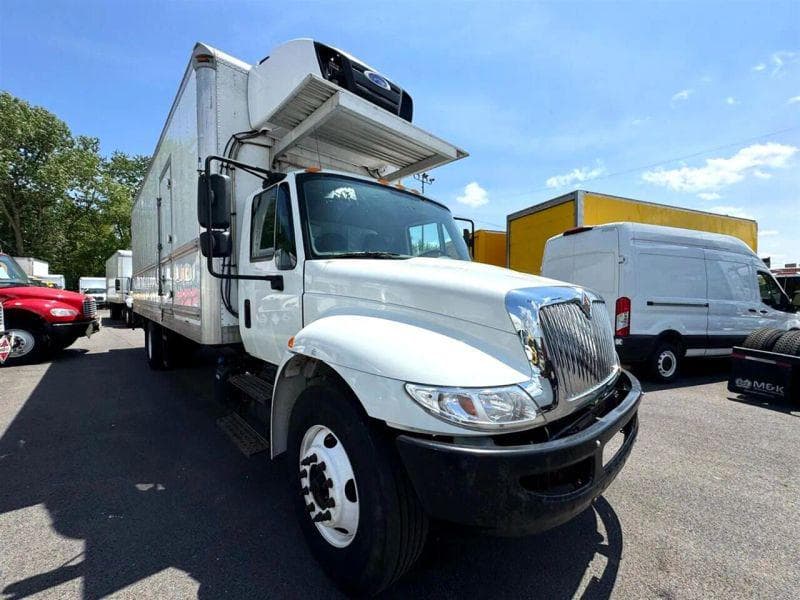 2019 International 4300 image 3