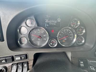 2019 Kenworth T880 image 7