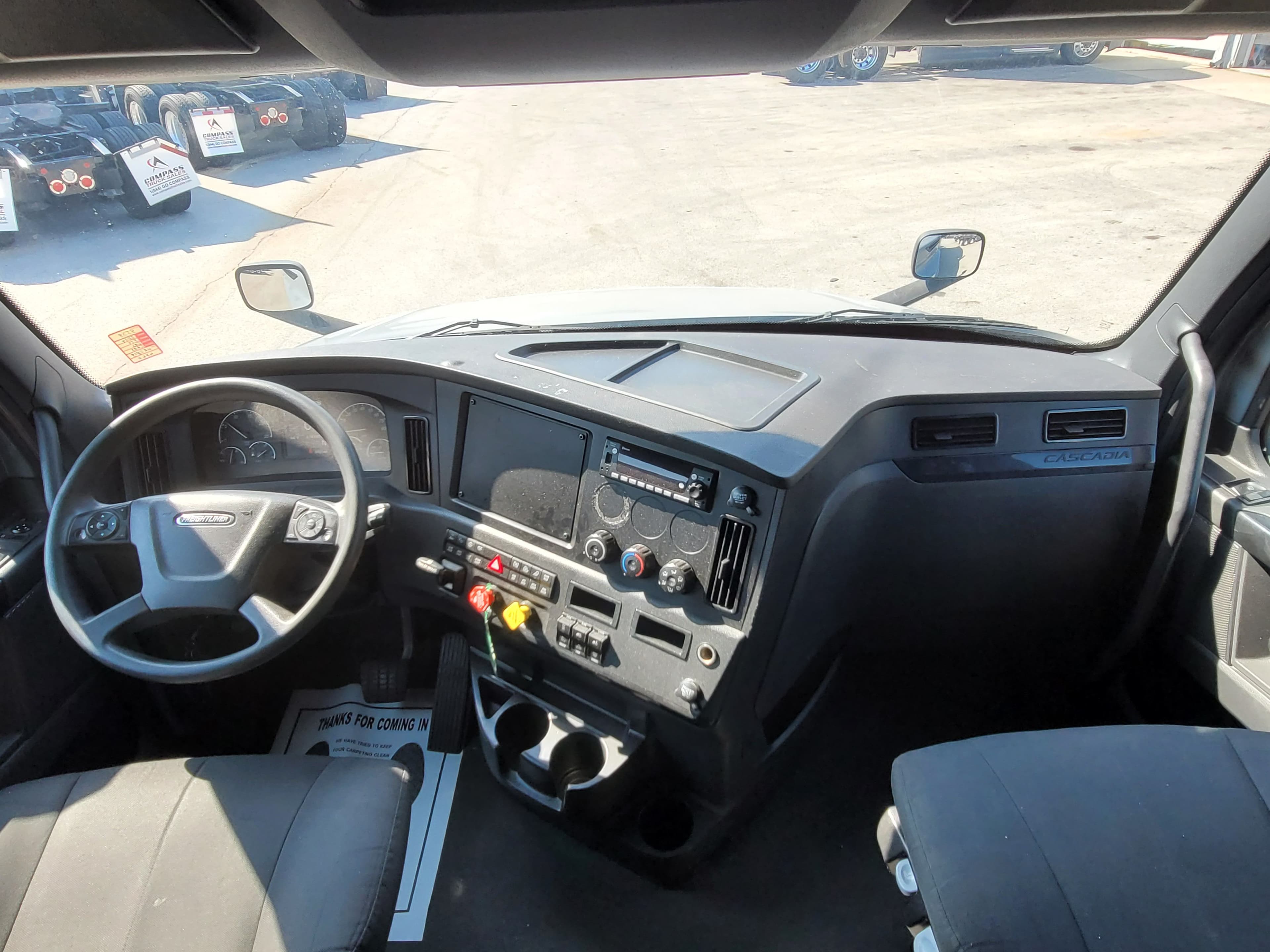 2024 Freightliner Cascadia 125 image 10