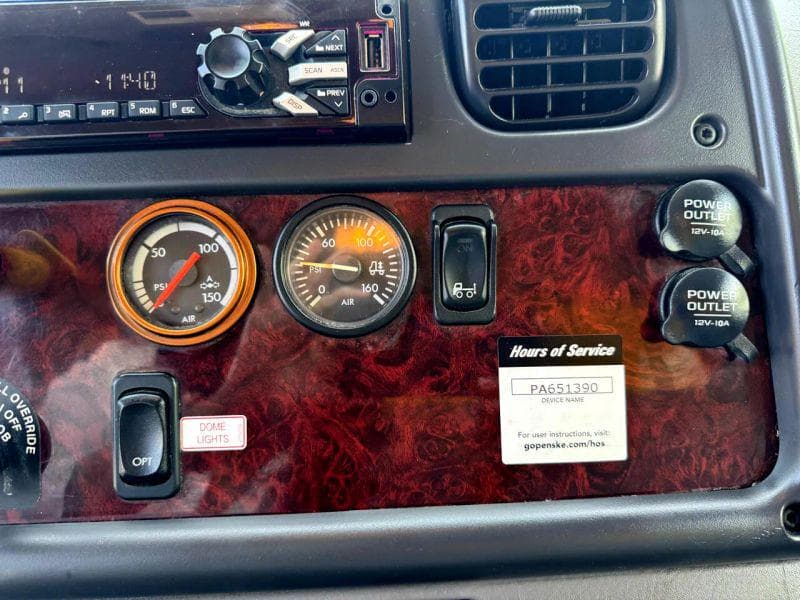 2019 Freightliner Cascadia 125 image 27