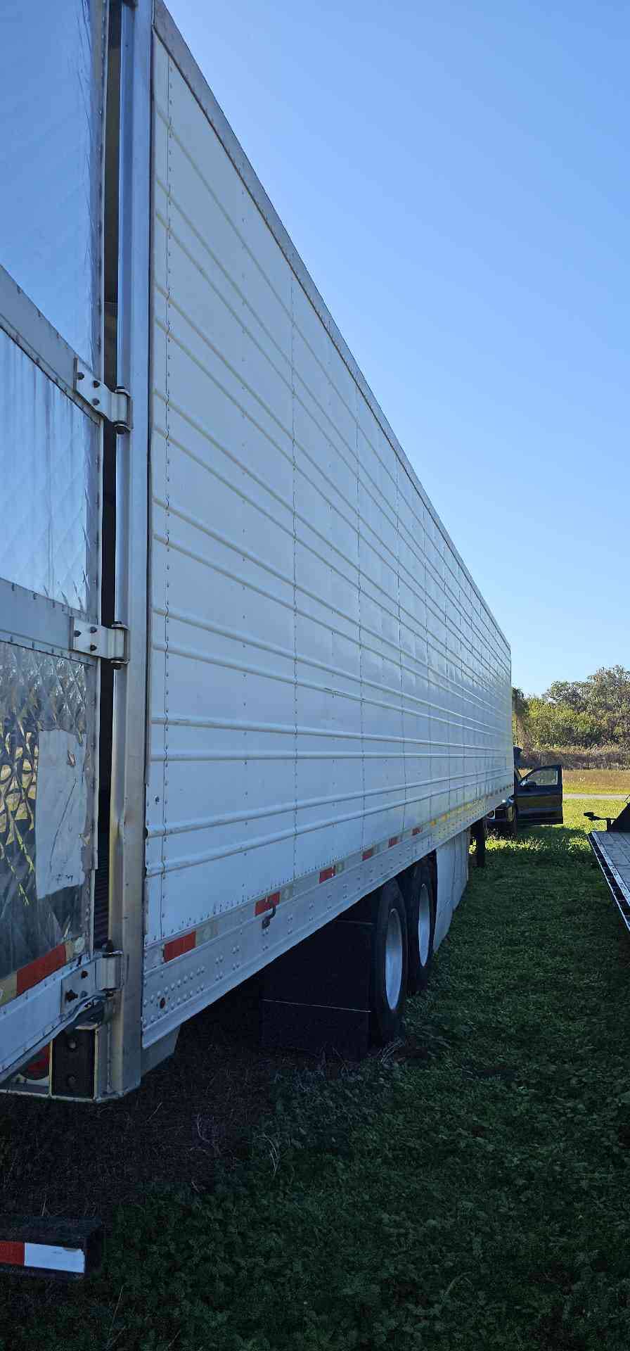 2011 Utility Reefer image 6