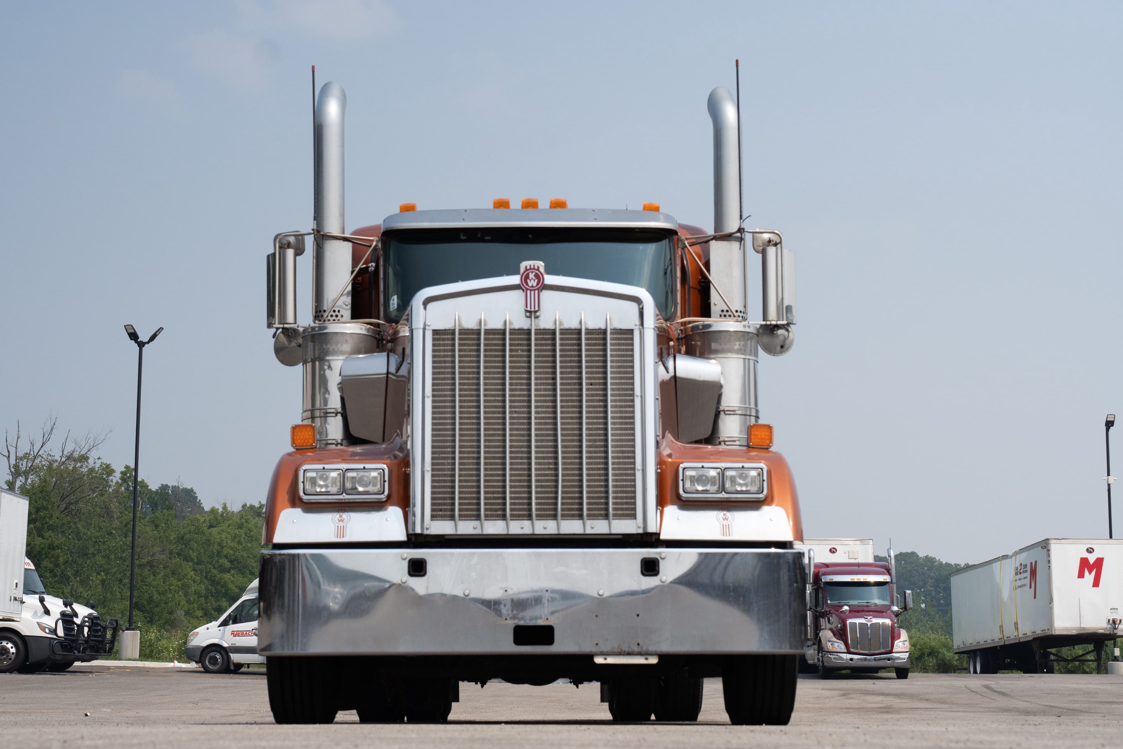 2020 Kenworth W9 Series image 1