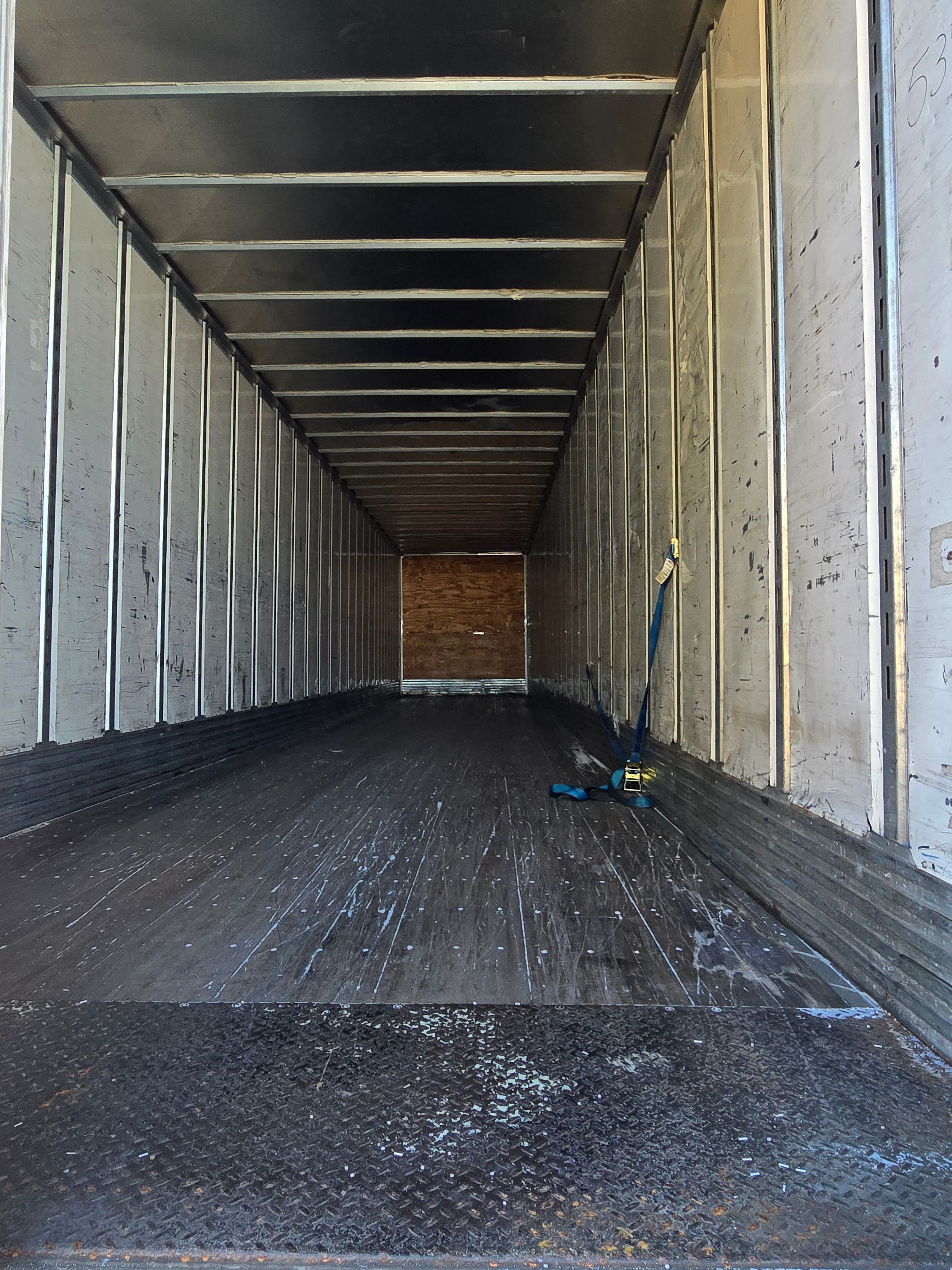 2011 Utility 53` Dry Van image 5