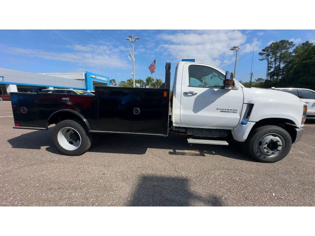 2023 GM GM515 image 2