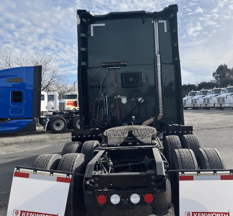 2020 Kenworth T680 image 5