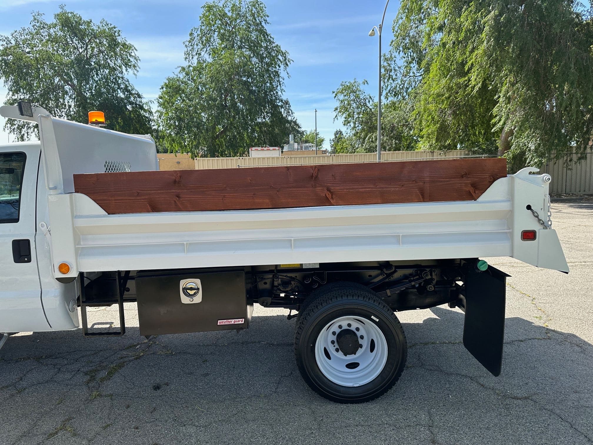 2011 Ford F-450 Gravel Dump Truck image 20