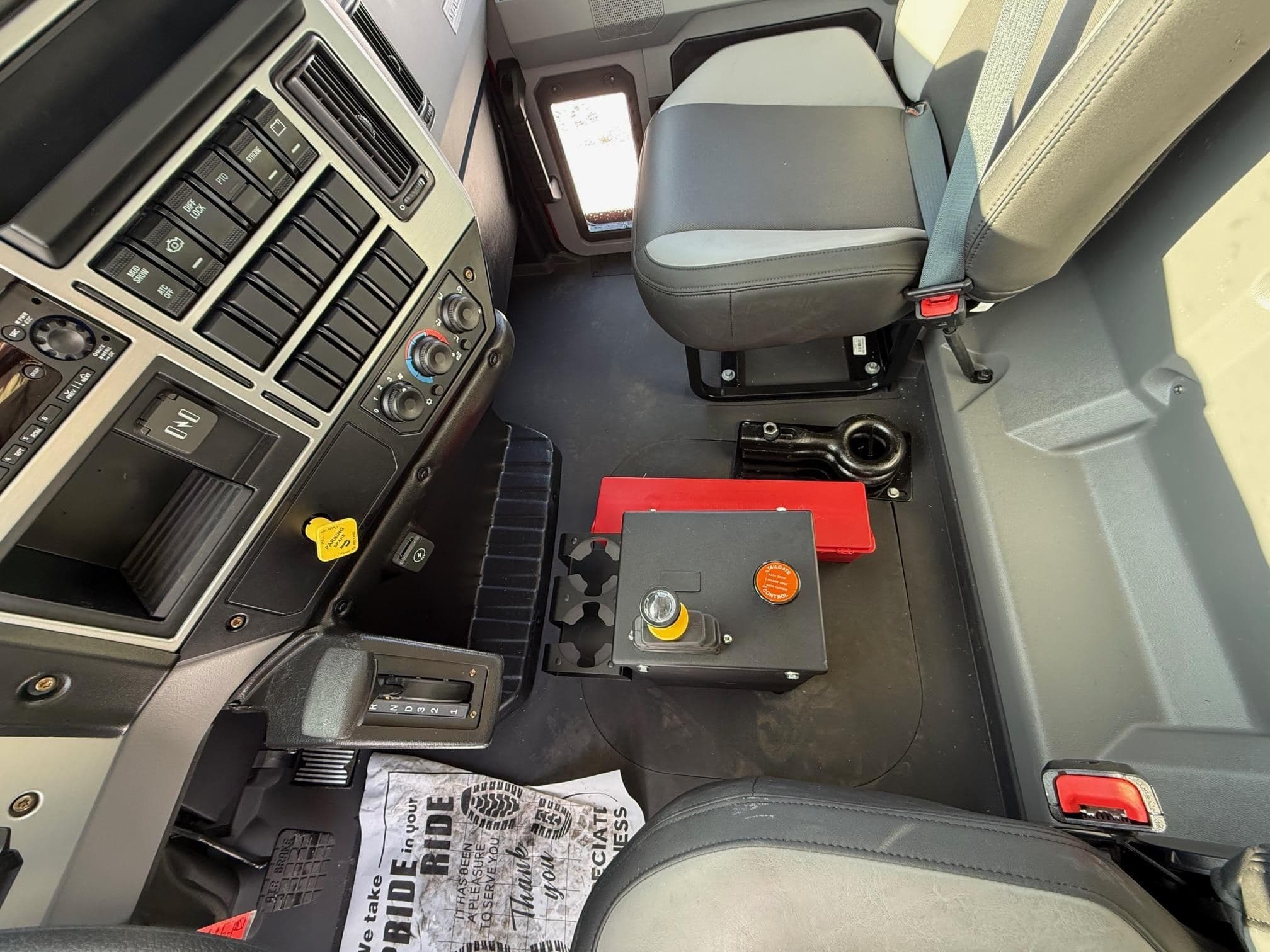 2026 MACK MD6 120583 image 11