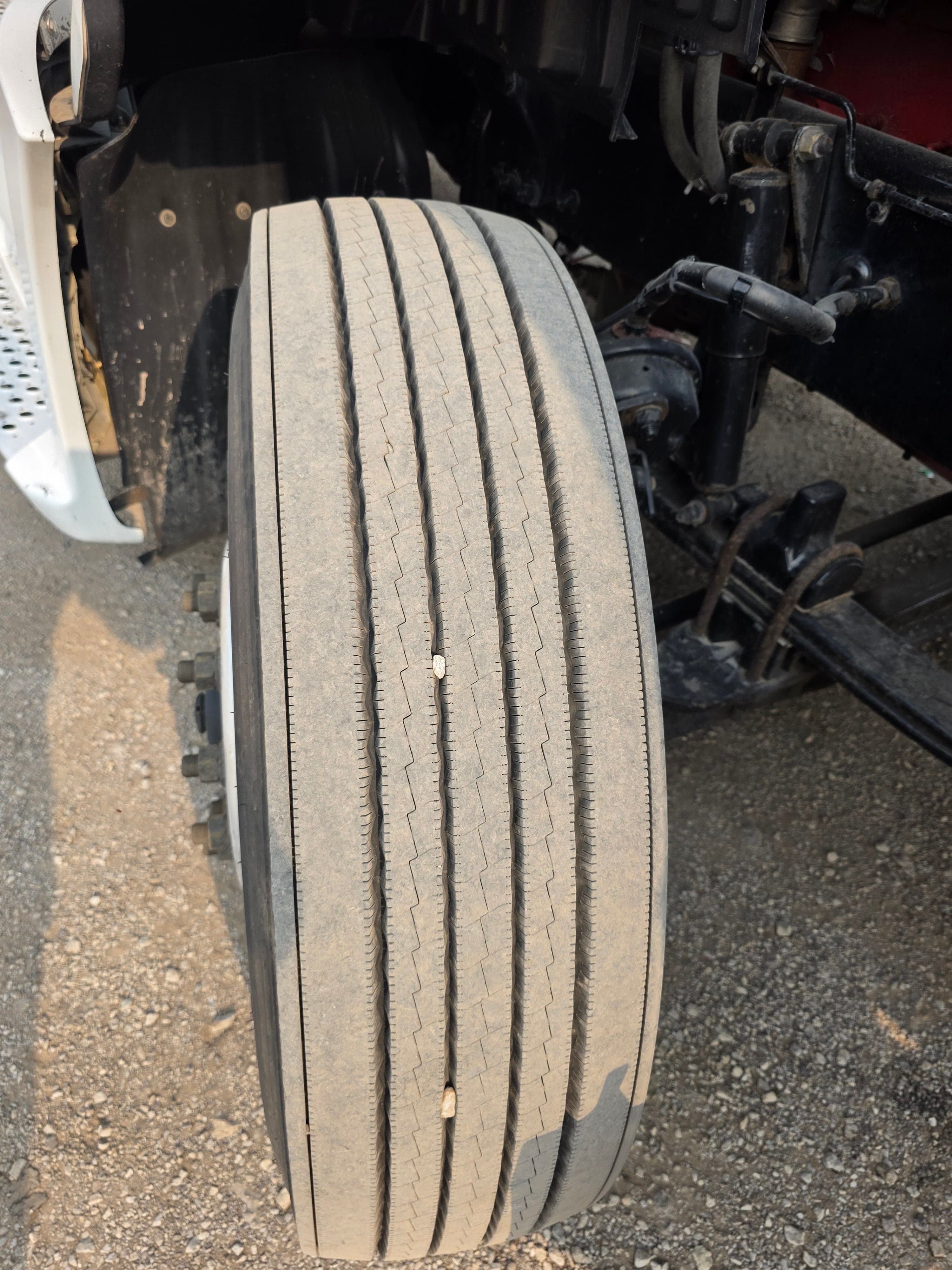 2018 Kenworth T680 image 8
