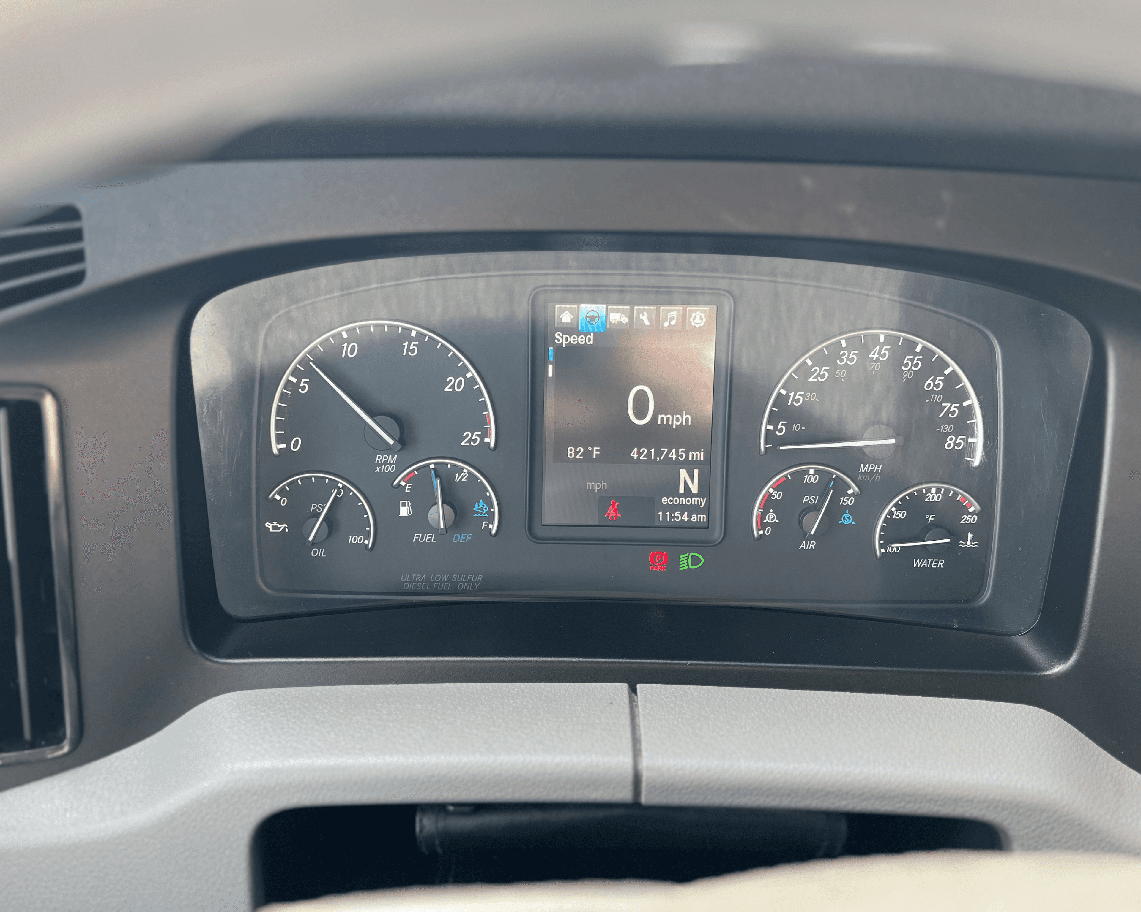 2022 Freightliner Cascadia image 5