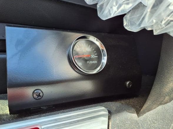 2025 Kenworth T880 image 27