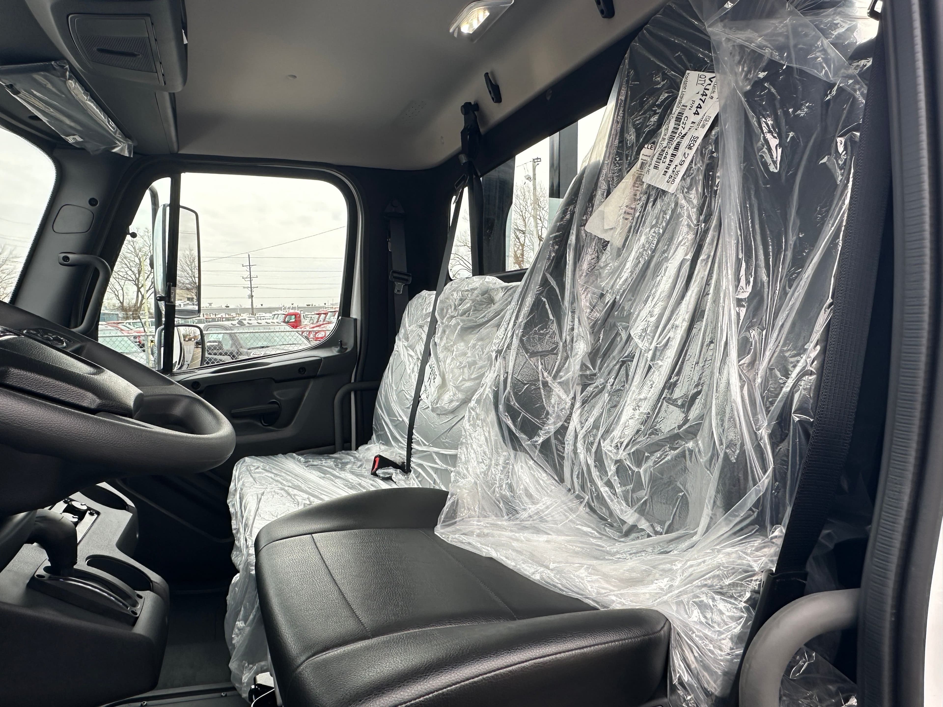 2025 Freightliner M2 106 Medium Duty CENTURY 21.5' STEEL CARRIER  (SK#: 6109C) image 11