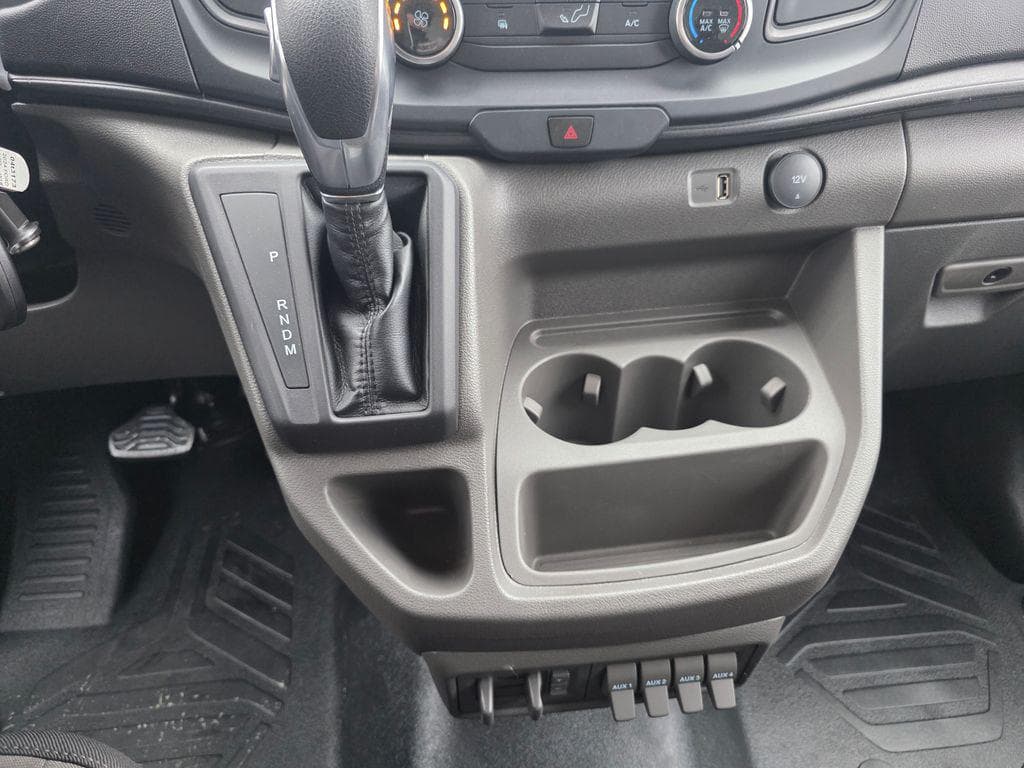 2024 Ford Transit-350 Base image 60