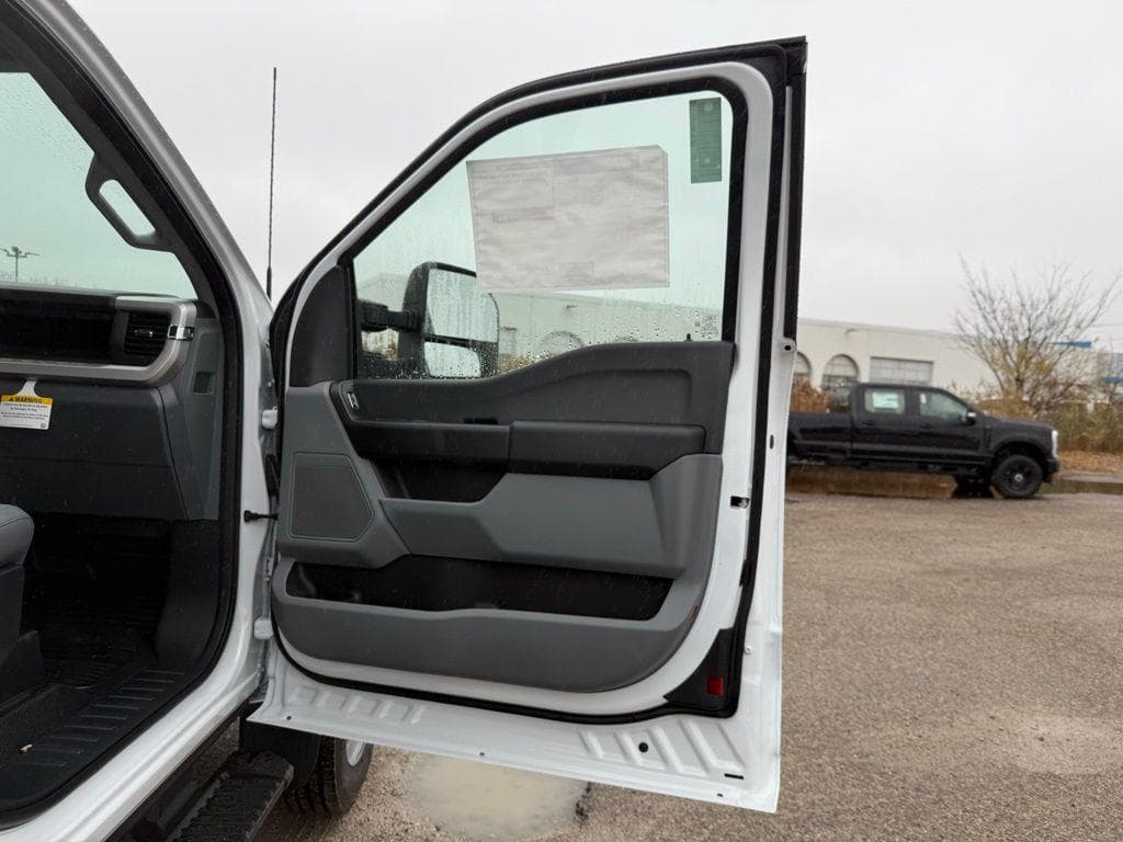 2026 Ford F-450SD XL Dump Truck image 17