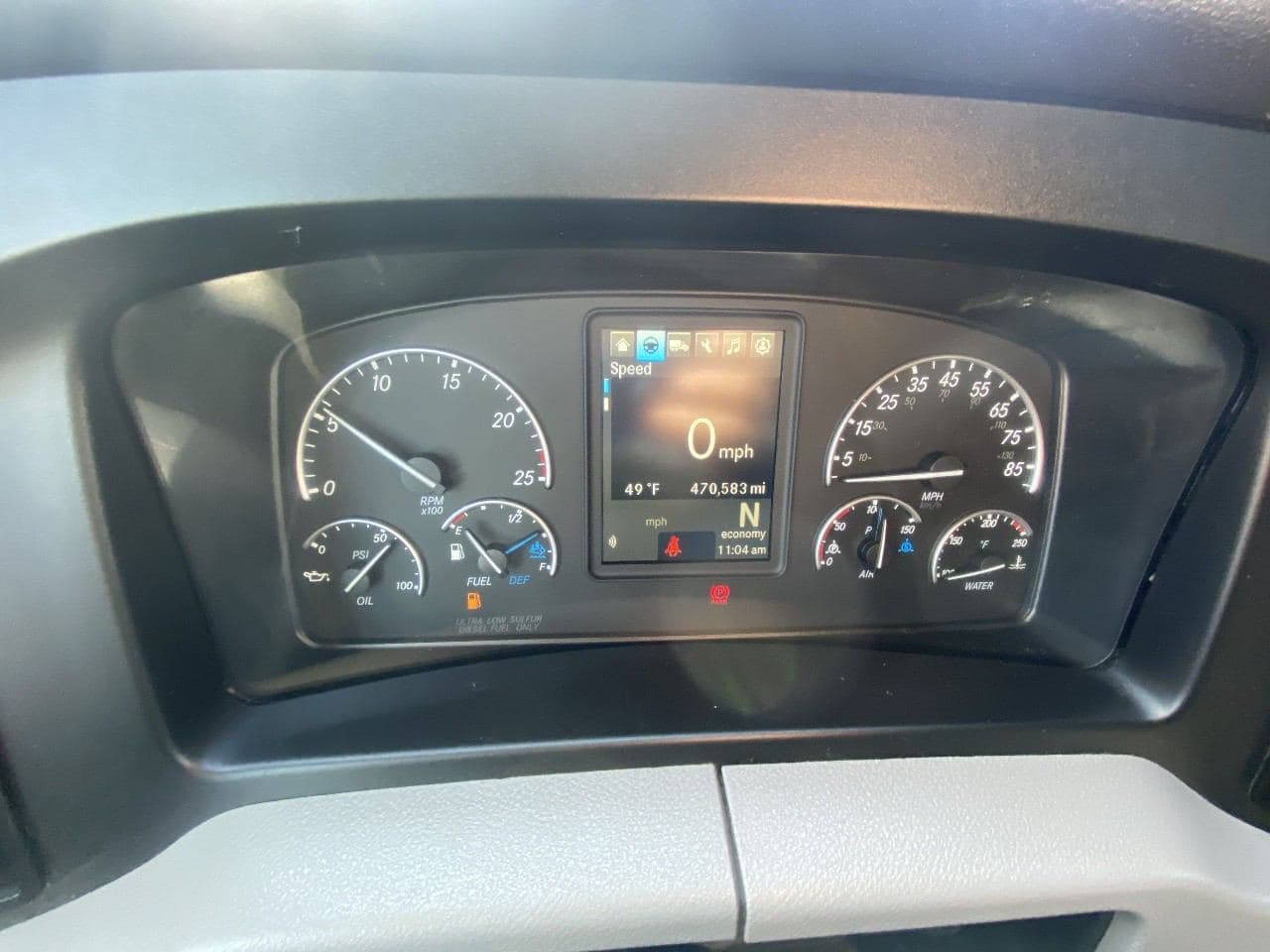 2021 Freightliner Cascadia image 10