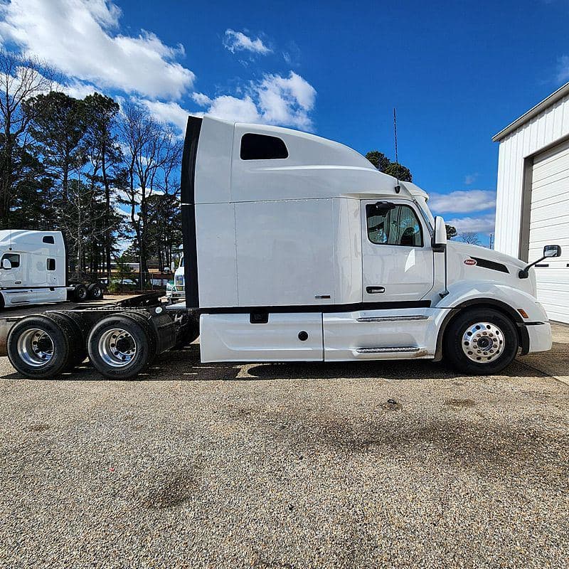2024 Peterbilt 579 image 5