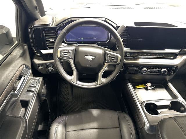 2024 Chevrolet Silverado 2500HD LTZ image 15