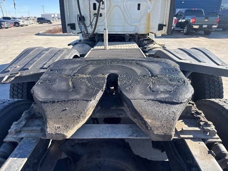 2018 Freightliner Cascadia image 10