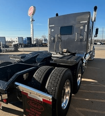 2020 Kenworth W9 Series image 6
