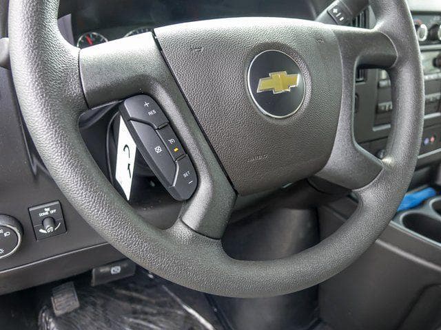 2025 Chevrolet Express 3500 LT Passenger image 14