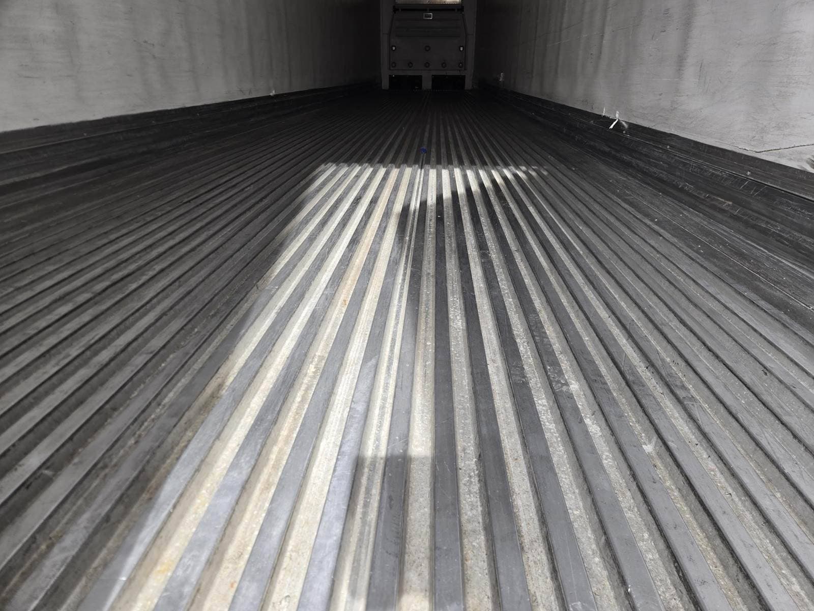 2018 Great Dane 53 ft Reefer Trailer - Fixed Axle, Swing Door, Thermo King image 19