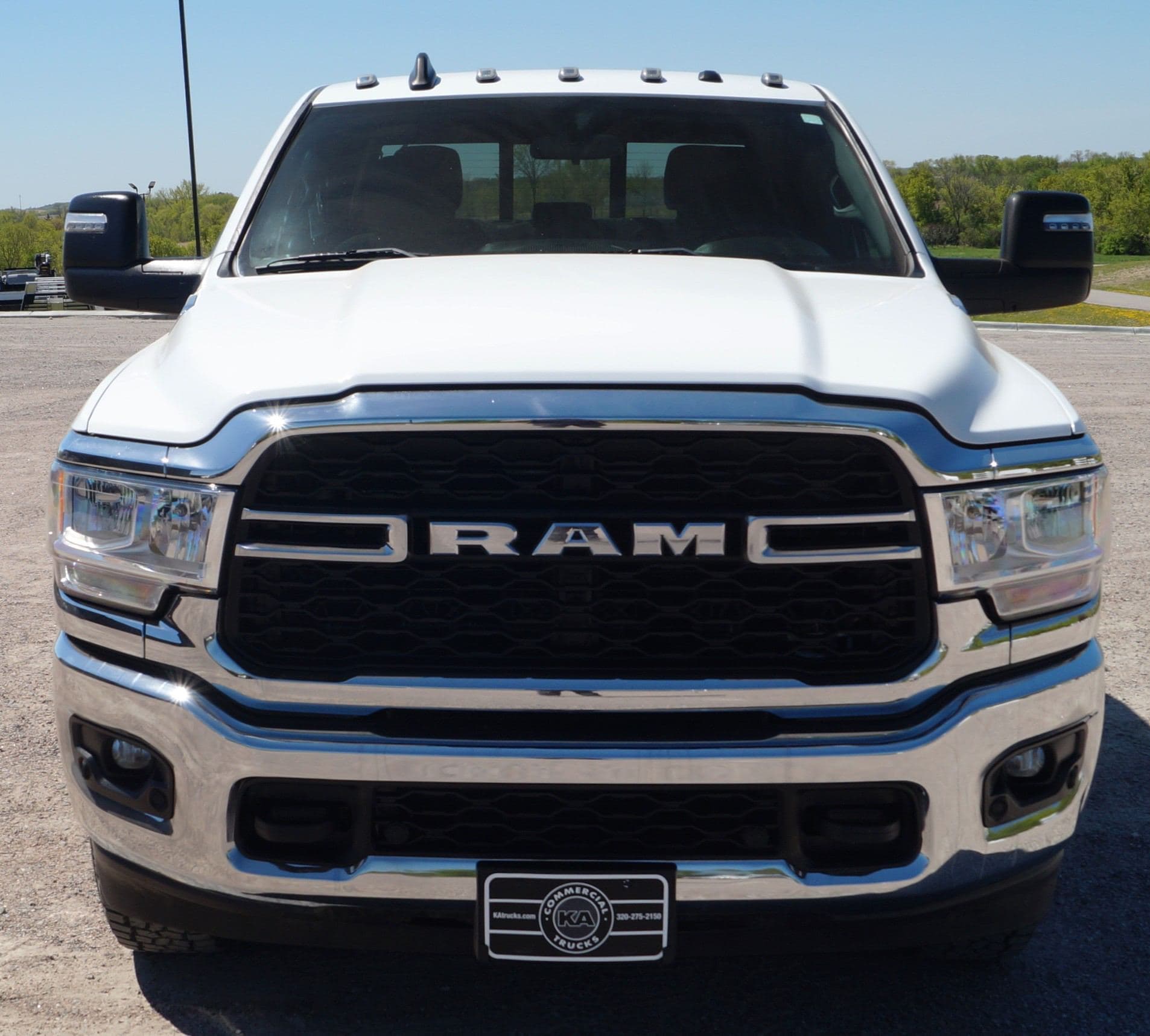 2024 RAM 2500 Tradesman - Service Utility Truck - 4WD 6.7L I6 Cummins image 10