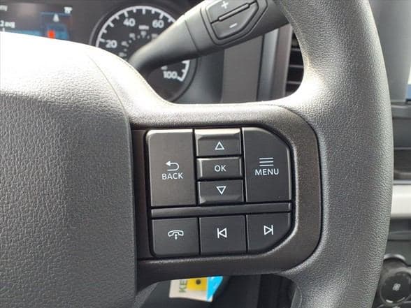 2025 Ford F350 image 17