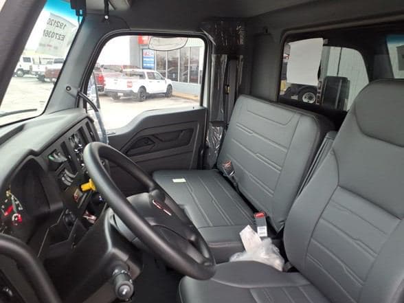2026 Kenworth T280 image 11